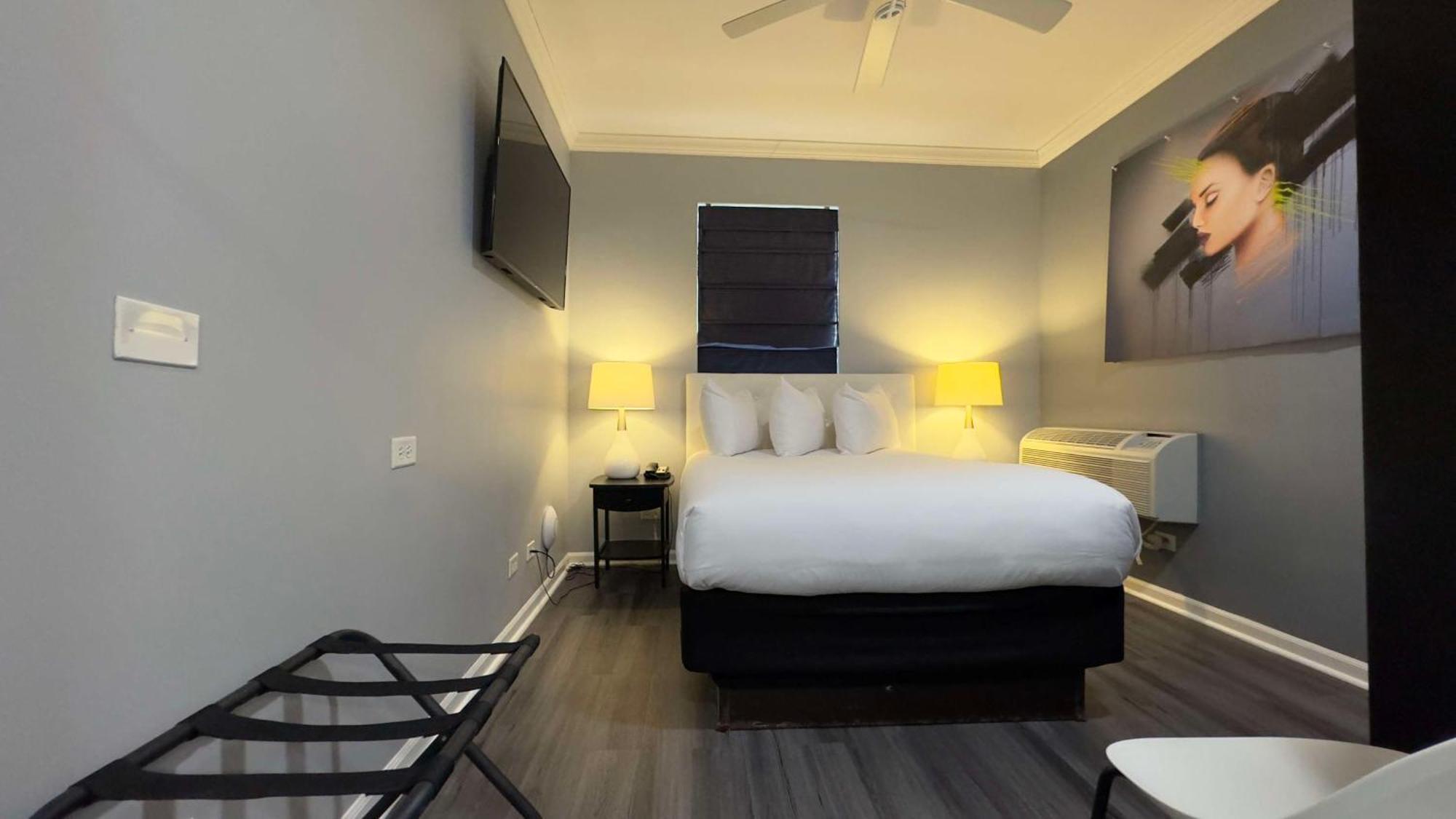 Hotel Chicago West Loop, Surestay Collection By Best Western Exterior photo